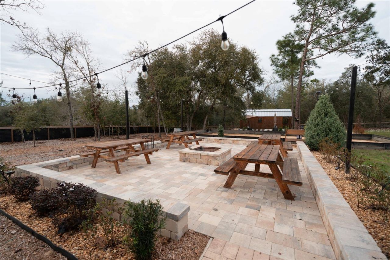 7670 NE 97th Court , Bronson, FL 32621 Photo