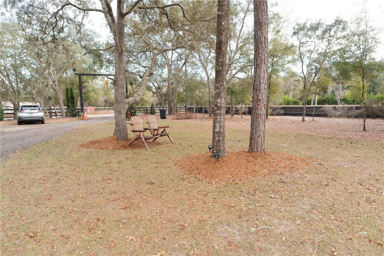 7670 NE 97th Court , Bronson, FL 32621 Photo