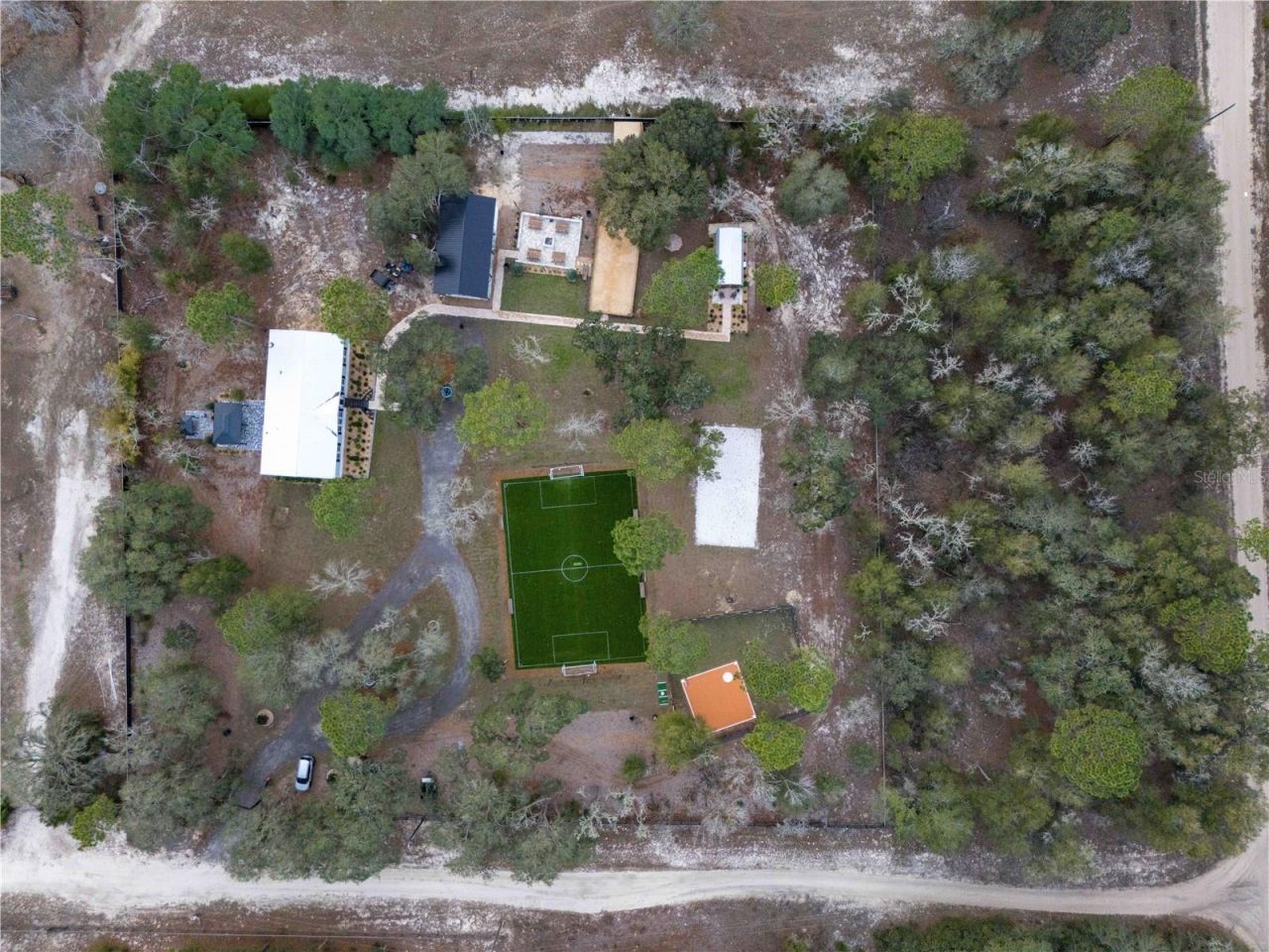 7670 NE 97th Court , Bronson, FL 32621 Photo