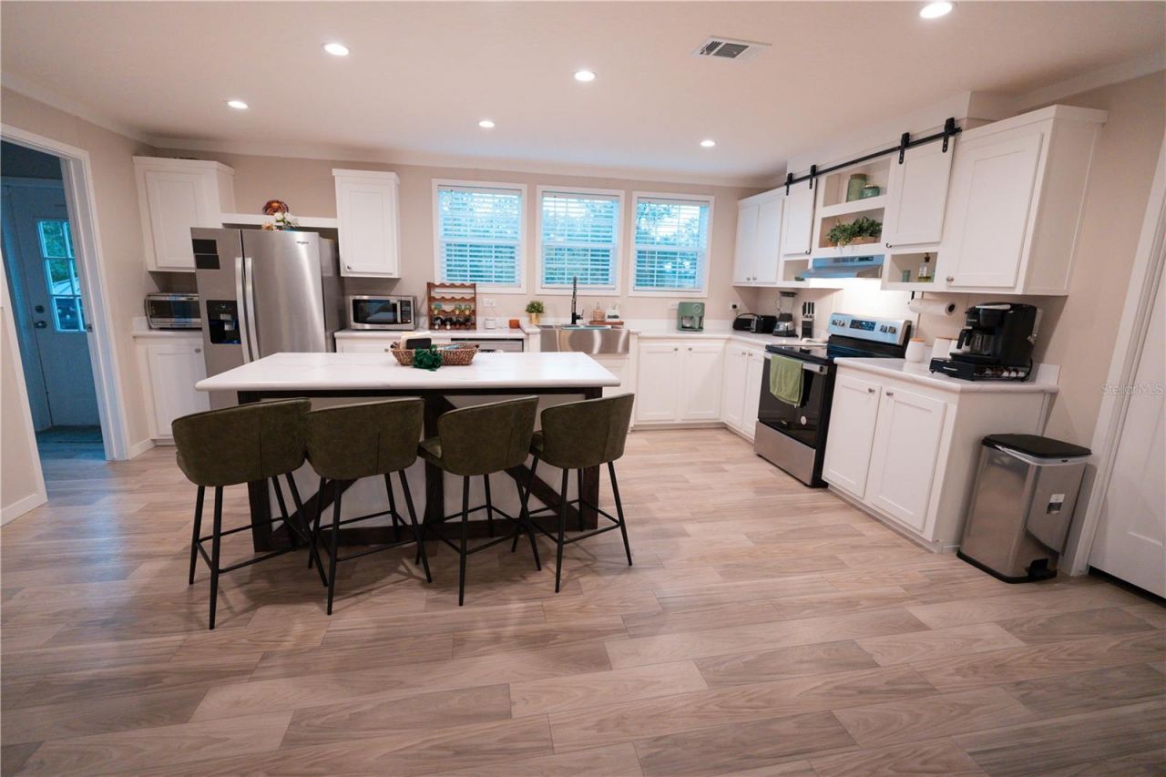 7670 NE 97th Court , Bronson, FL 32621 Photo