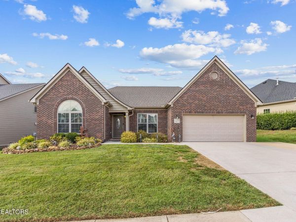 1739 Avashire Lane, Knoxville, TN 37931