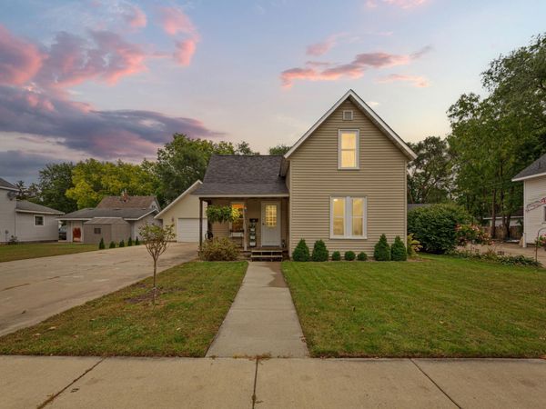 1221 Central Avenue N, Faribault, MN 55021