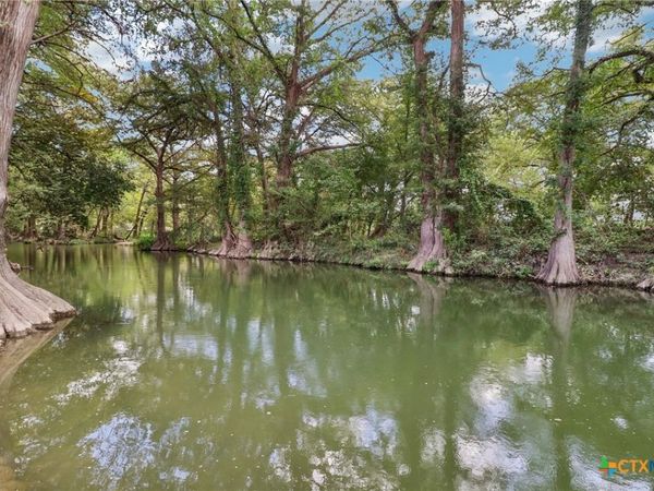 730 E Mather Bldg L Unit 201 Street , New Braunfels, TX 78130