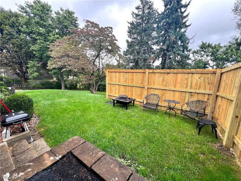 2520 Clarendon Avenue NW, Canton, OH 44708 Photo 3