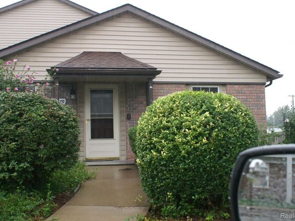 38220 Carolon, Westland, Mi 48185