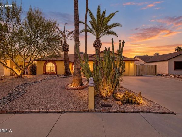 10416 N 63RD Avenue, Glendale, AZ 85302
