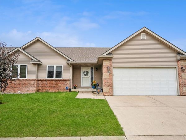 400 S 8th Court , Unit 66, Indianola, IA 50125