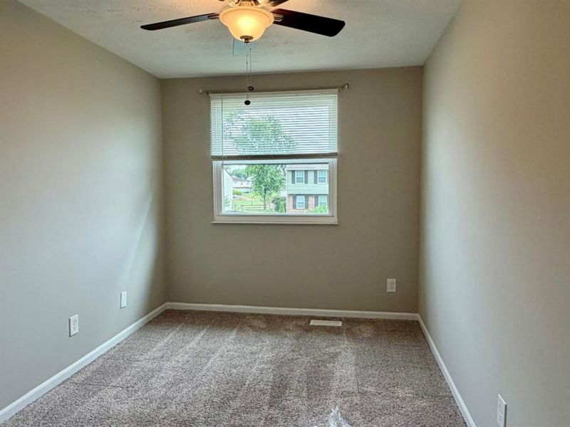 140 Country View Drive, Harrison, OH 45030 Photo 9