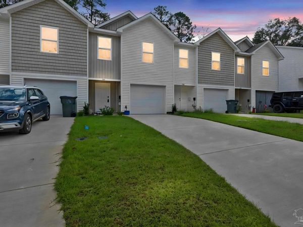 1104 Coniferous Ave, Cantonment, FL 32533
