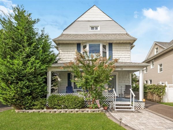 53 Thorne Street , Patchogue, NY 11772