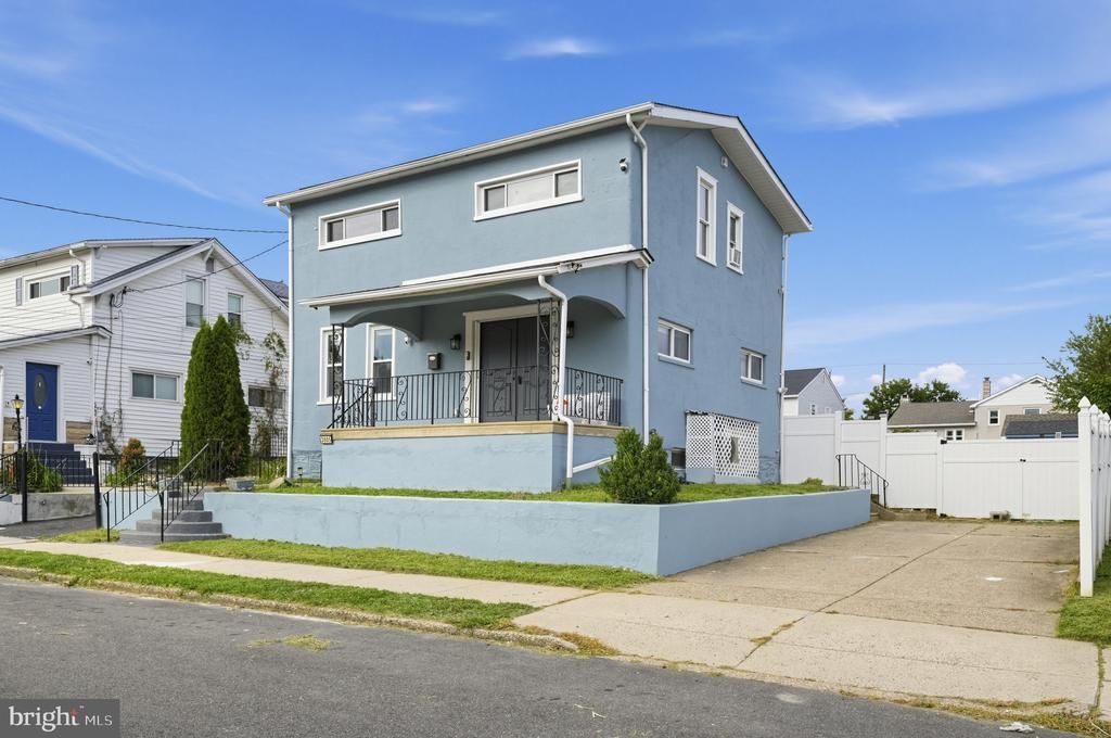 3605 Glenn Street, Philadelphia, PA 19114 Main Photo
