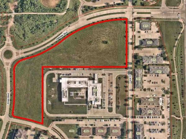 Oakdale Blvd, Coralville, IA 52241