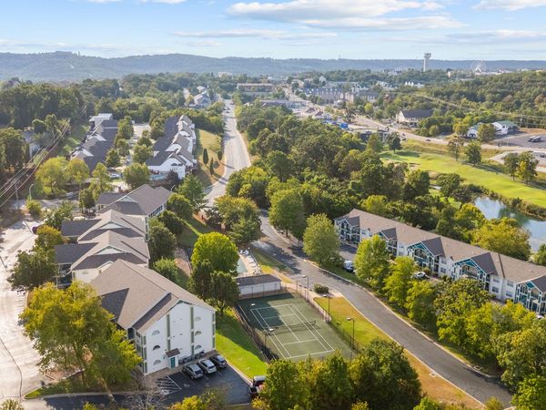 530 Spring Creek Road, Unit Apt 12, Branson, MO 65616