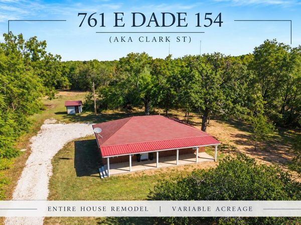 761 E Dade 154 , Everton, MO 65646