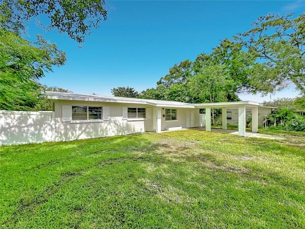 304 SUNNYHILL LANE , LAKELAND, FL 33803