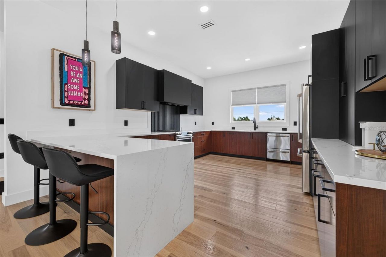 16210 3rd Street E, Redington Beach, FL 33708 Photo