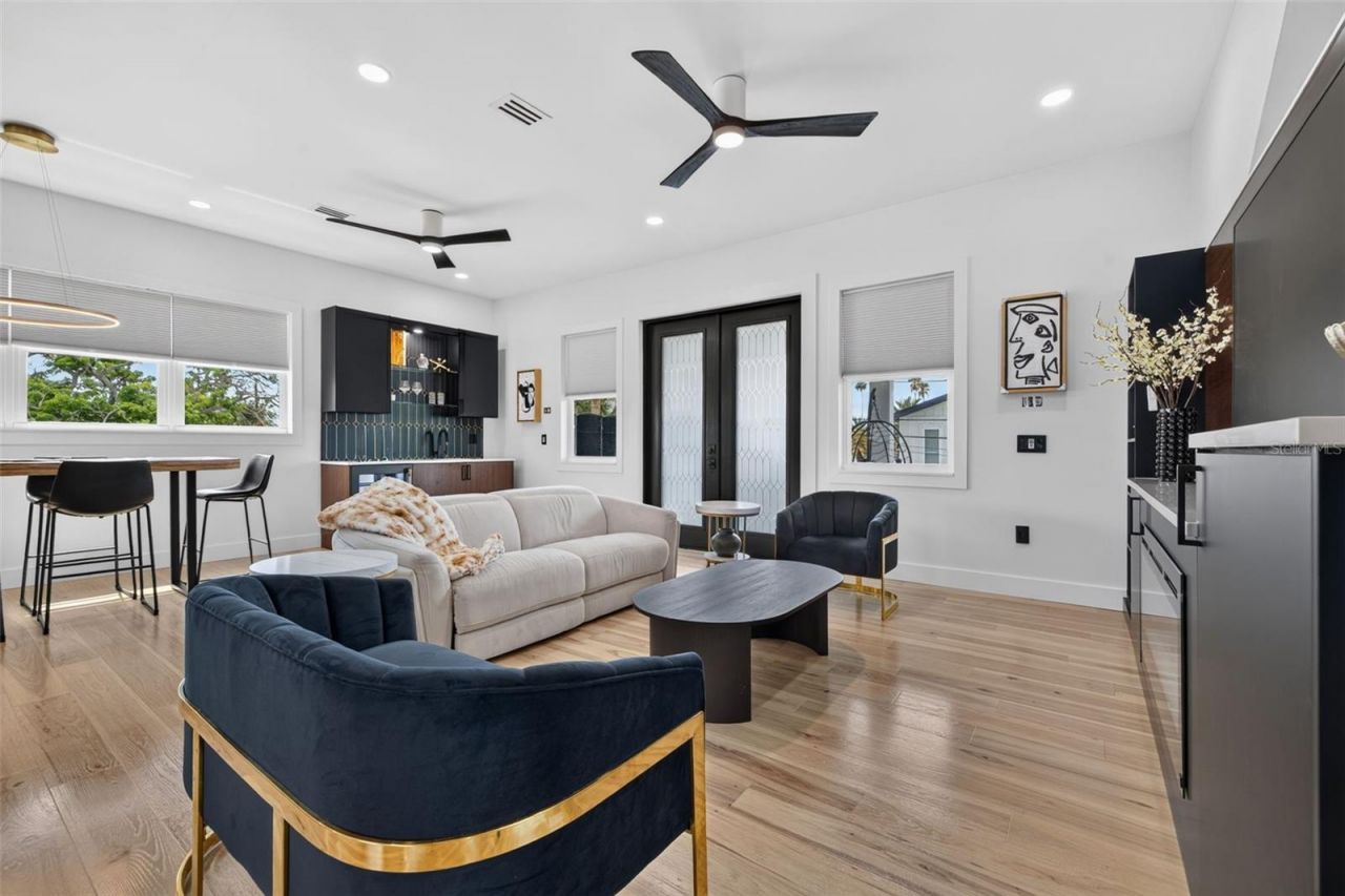 16210 3rd Street E, Redington Beach, FL 33708 Photo