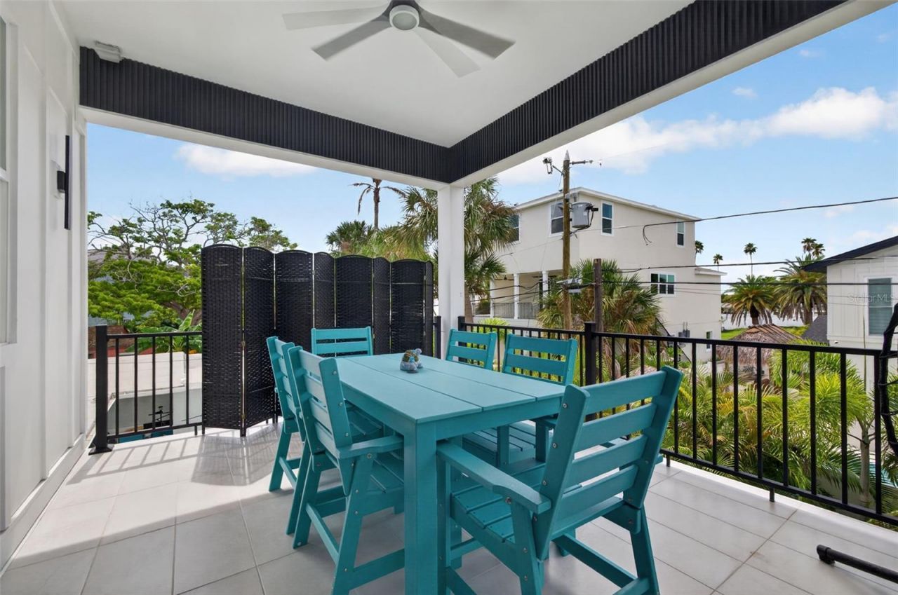 16210 3rd Street E, Redington Beach, FL 33708 Photo