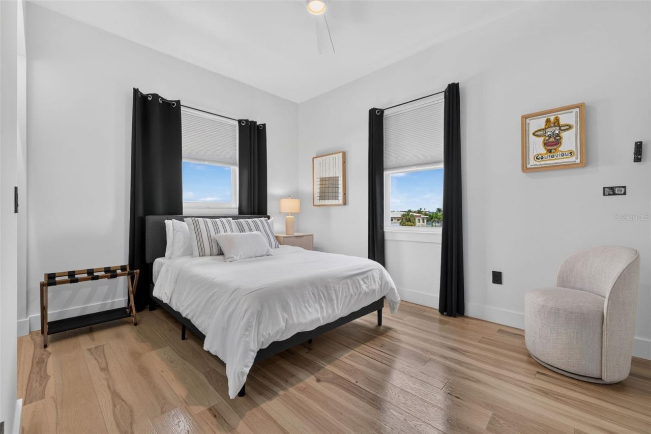 16210 3rd Street E, Redington Beach, FL 33708 Photo
