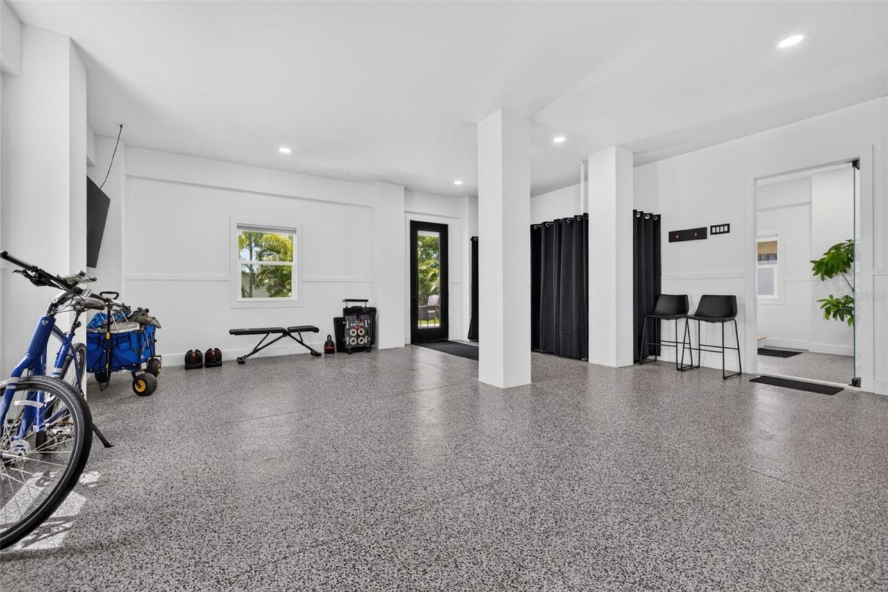 16210 3rd Street E, Redington Beach, FL 33708 Photo