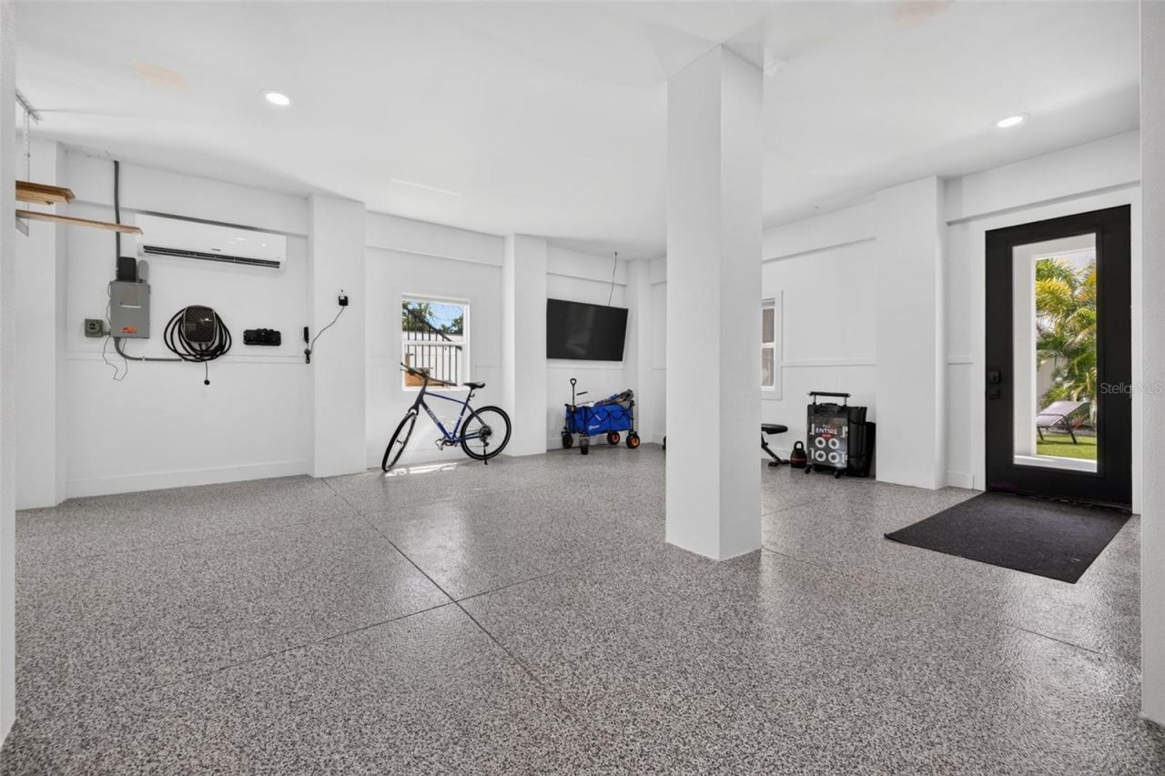 16210 3rd Street E, Redington Beach, FL 33708 Photo