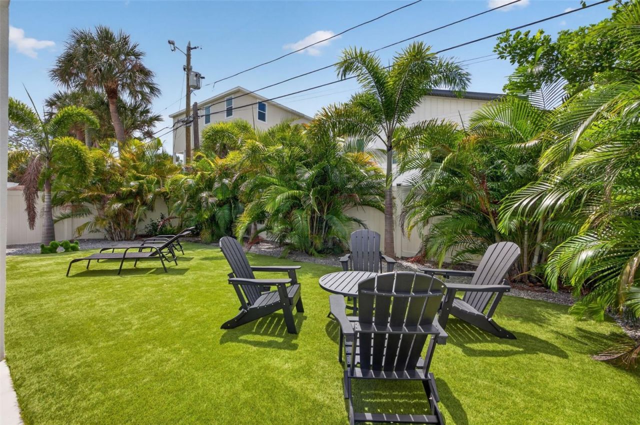 16210 3rd Street E, Redington Beach, FL 33708 Photo