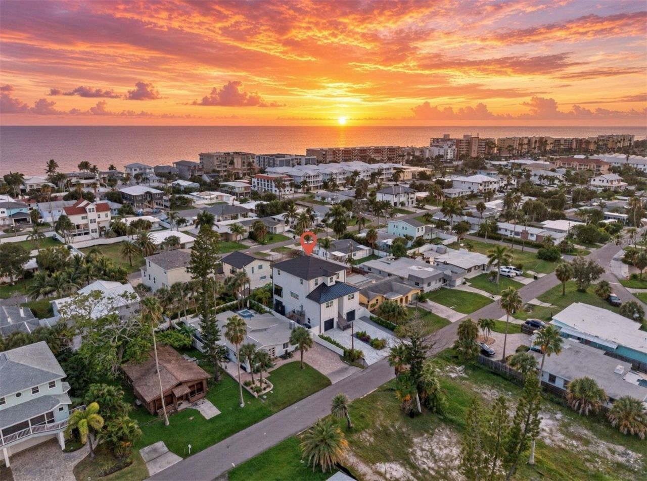 16210 3rd Street E, Redington Beach, FL 33708 Photo