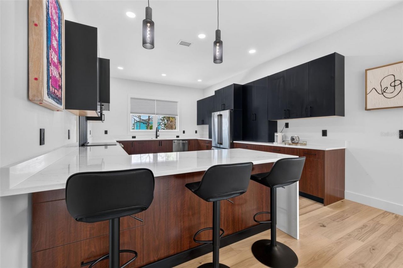 16210 3rd Street E, Redington Beach, FL 33708 Photo