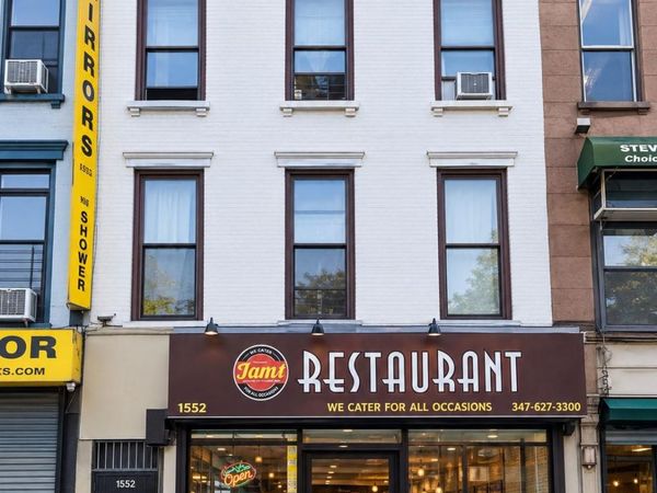 1552 Fulton Street , Brooklyn, NY 11216
