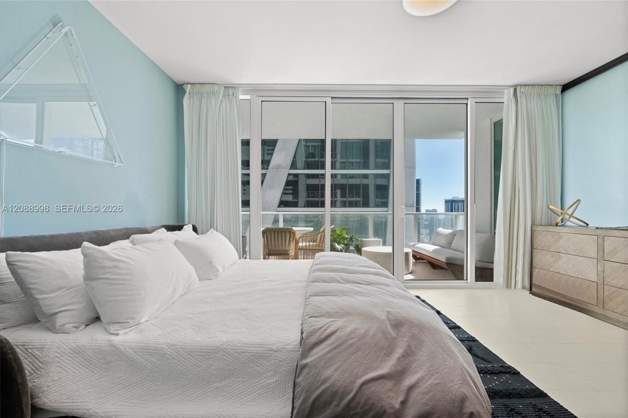1040 Biscayne Blvd , Unit 3908, Miami, FL 33132 Photo