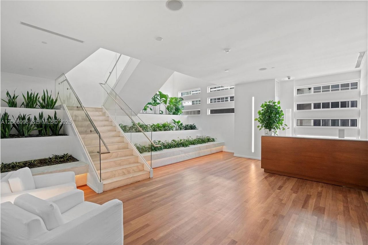 1040 Biscayne Blvd , Unit 3908, Miami, FL 33132 Photo
