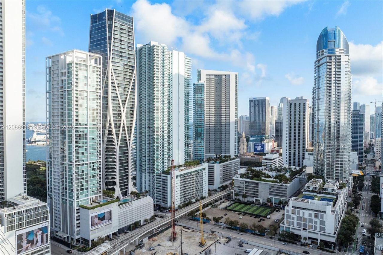 1040 Biscayne Blvd , Unit 3908, Miami, FL 33132 Photo