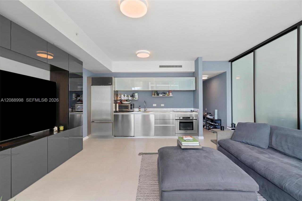 1040 Biscayne Blvd , Unit 3908, Miami, FL 33132 Photo