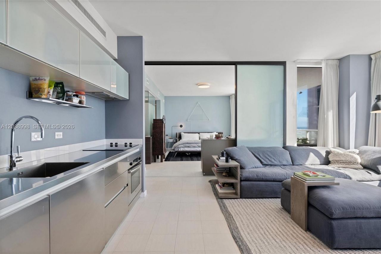1040 Biscayne Blvd , Unit 3908, Miami, FL 33132 Photo