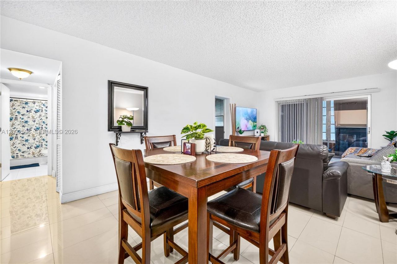 3900 NW 76th Ave, Unit 111, Sunrise, FL 33351 Photo