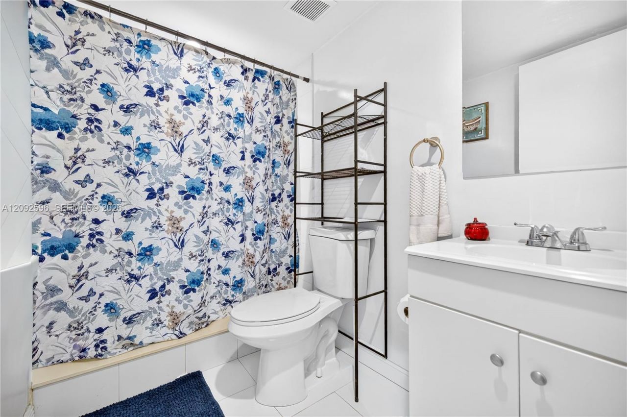 3900 NW 76th Ave, Unit 111, Sunrise, FL 33351 Photo