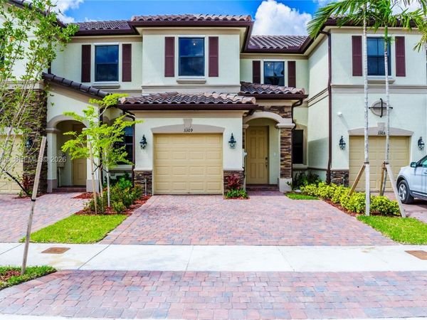 3309 W 94th Ter , Unit 3309, Hialeah, FL 33018