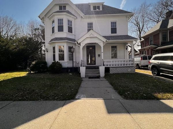 186 Buckingham St., Springfield, MA 01109