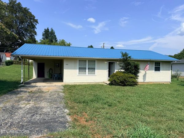 163 Sun Lane, LaFollette, TN 37766