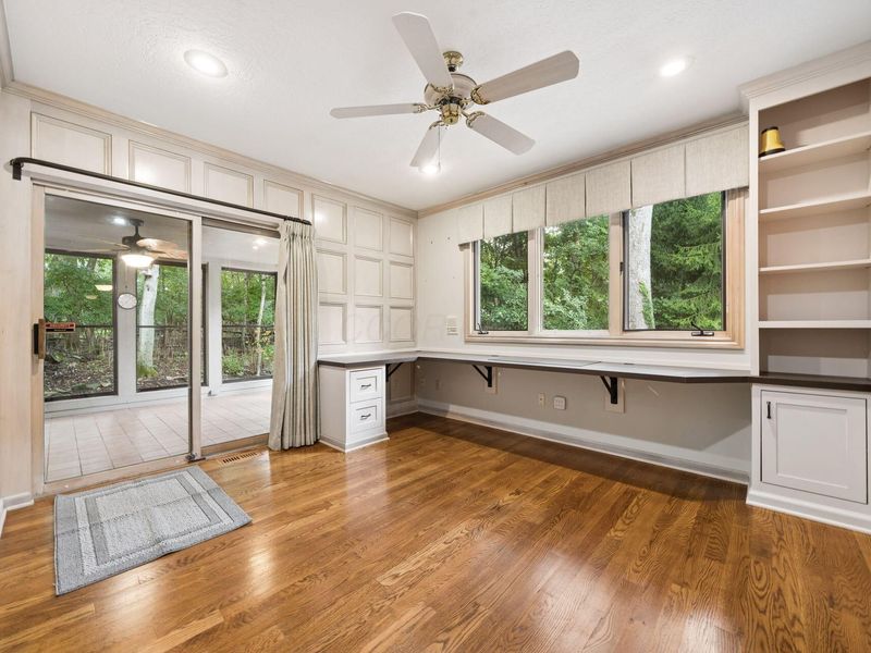 4248 Westleton Court, Columbus, OH 43221 Photo 18
