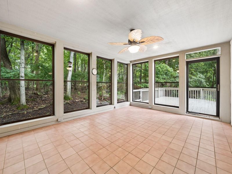 4248 Westleton Court, Columbus, OH 43221 Photo 25