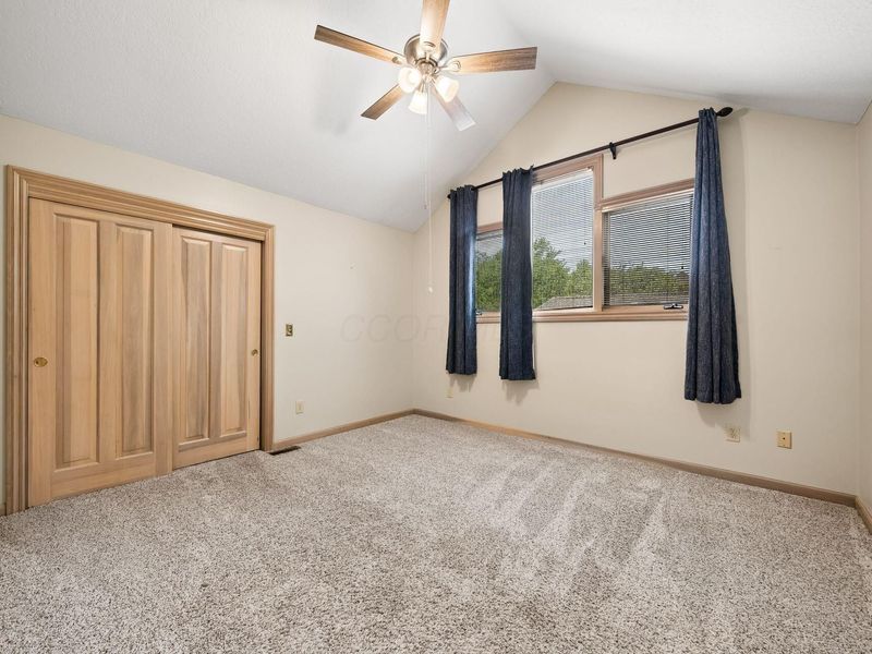 4248 Westleton Court, Columbus, OH 43221 Photo 42