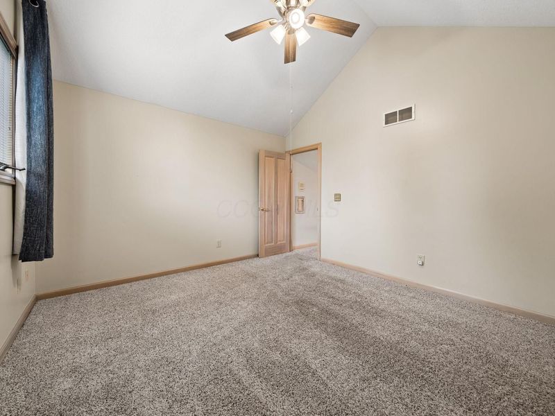 4248 Westleton Court, Columbus, OH 43221 Photo 43