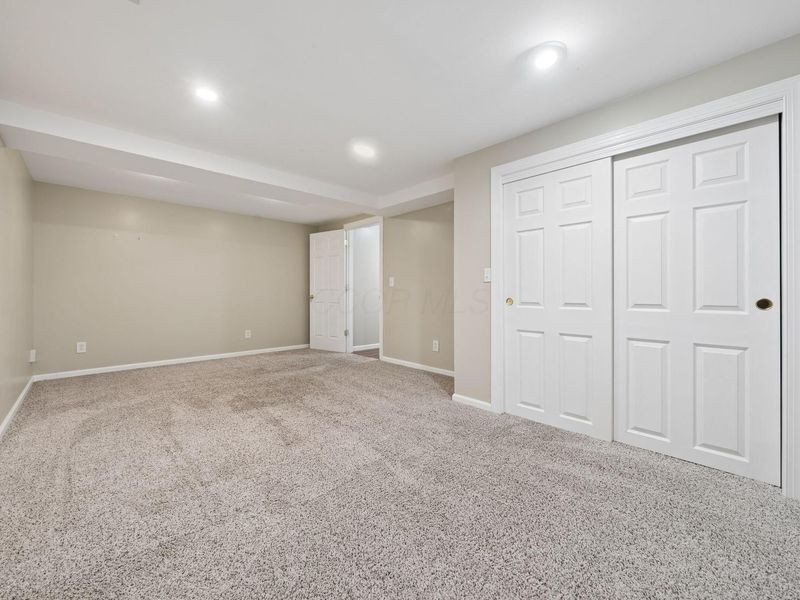 4248 Westleton Court, Columbus, OH 43221 Photo 49
