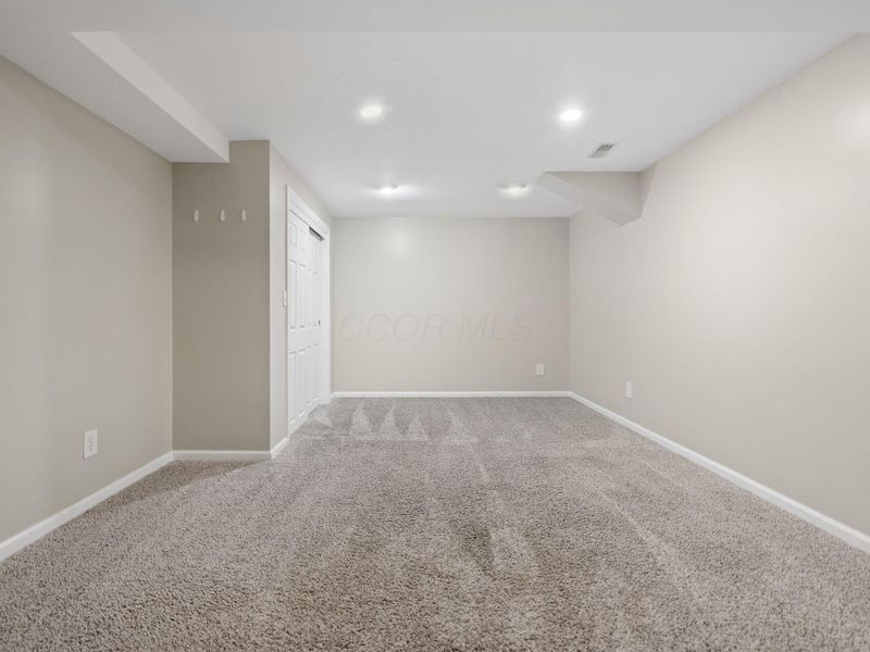 4248 Westleton Court, Columbus, OH 43221 Photo 51