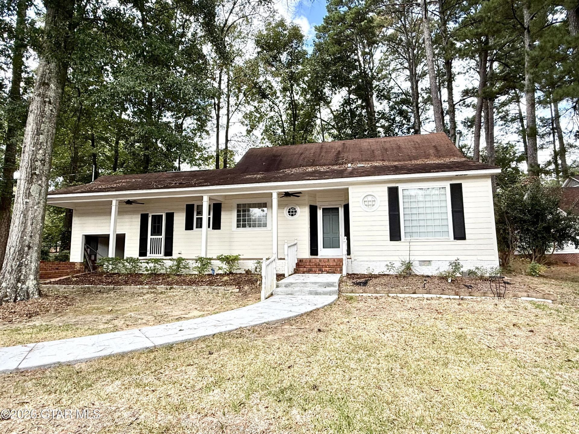 17245 E Main Street, Louisville, MS 39339 Main Photo
