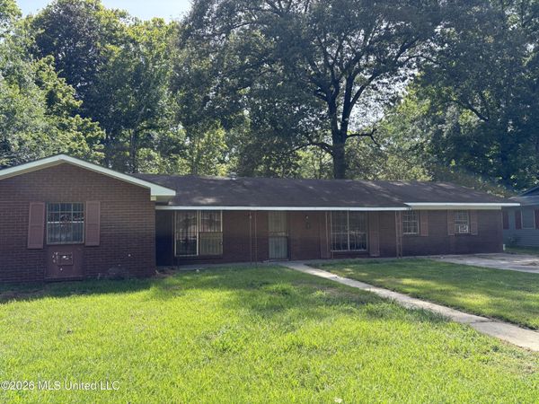 1241 Wooddell Drive, Jackson, MS 39212