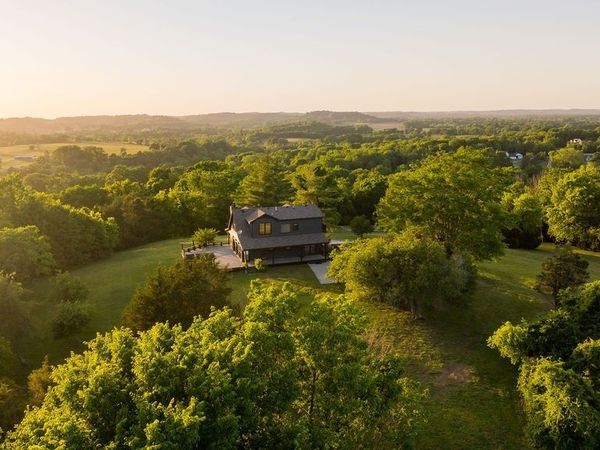 2351 Harlan Rd , Columbia, TN 38401