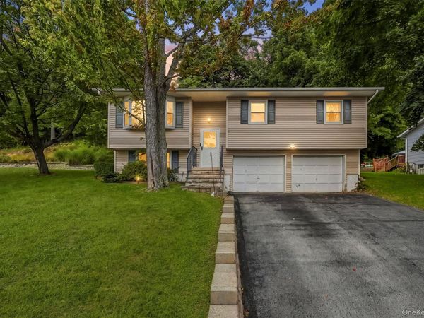 55 Orange Terrace, Middletown, NY 10940