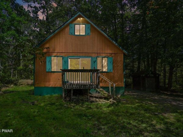 4334 N Fairway Drive , Lake Ariel, PA 18436